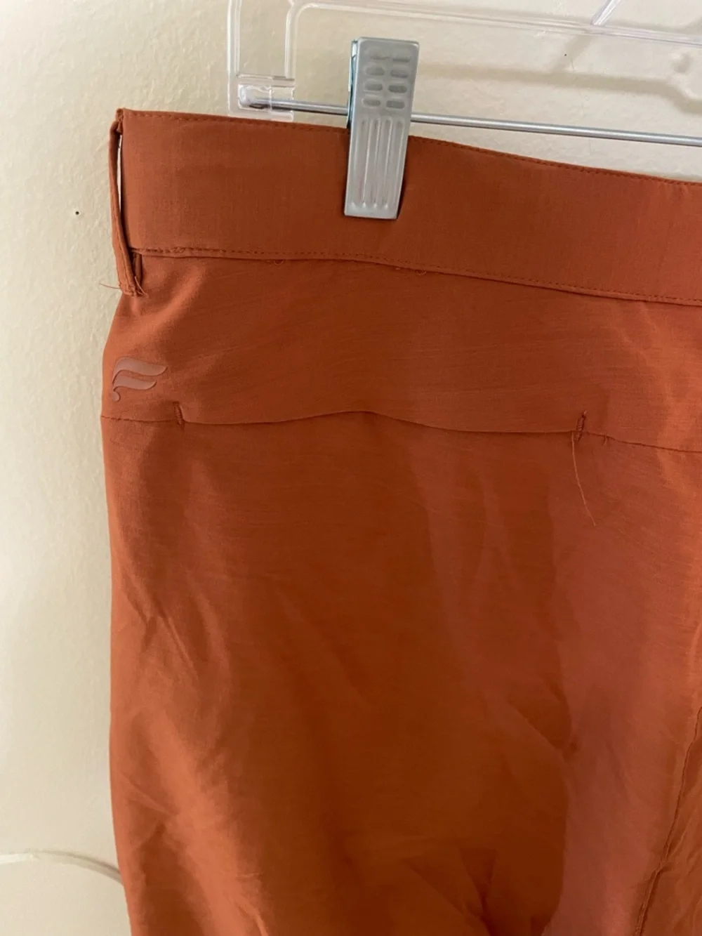 ✨Men’s Fabletics The Only Pants Size L